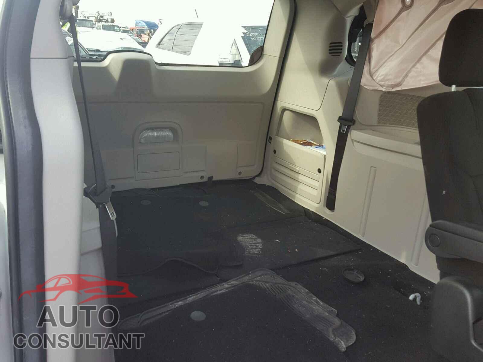 DODGE CARAVAN 2015 - 2C4RDGBGXFR725084