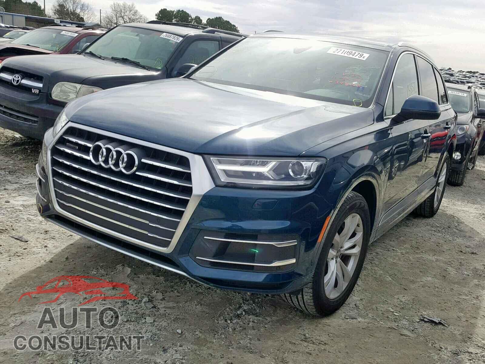 AUDI Q7 PREMIUM 2018 - KNMAT2MT2GP631376