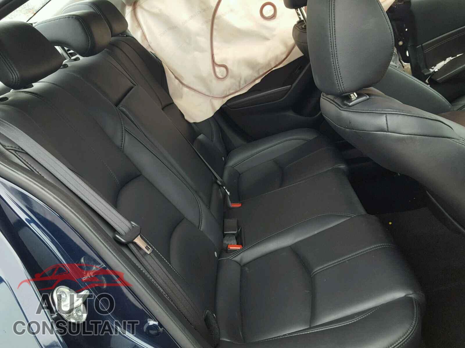 MAZDA 3 2017 - JM1BN1V7XH1106015
