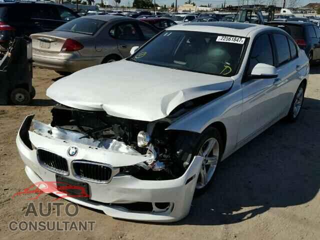 BMW 3 SERIES 2015 - WBA3B1C59FK141521