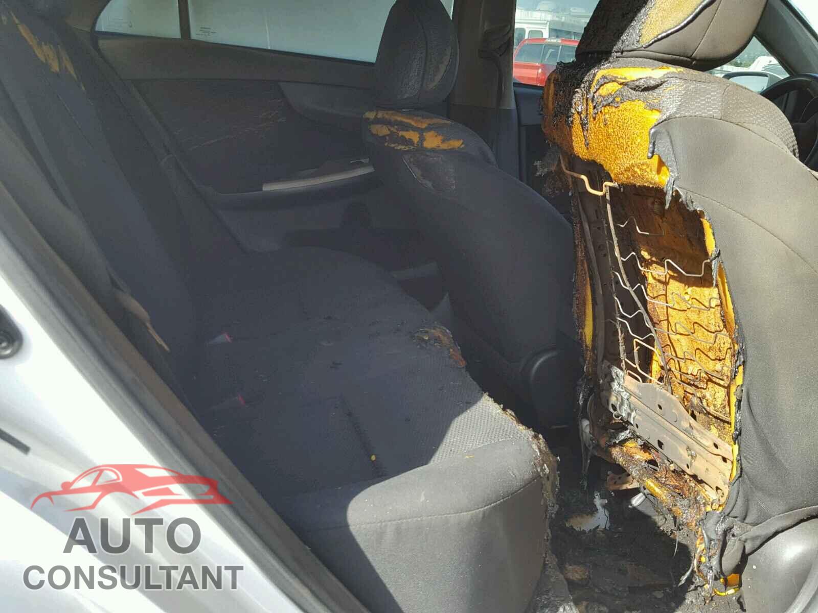 TOYOTA COROLLA BA 2011 - 2T1BU4EEXBC615091