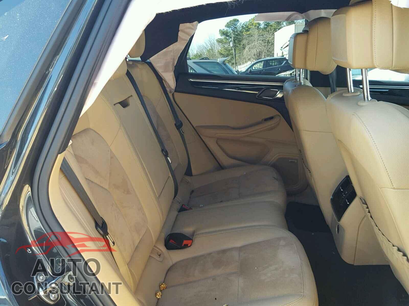 PORSCHE MACAN 2017 - WP1AA2A55HLB09134