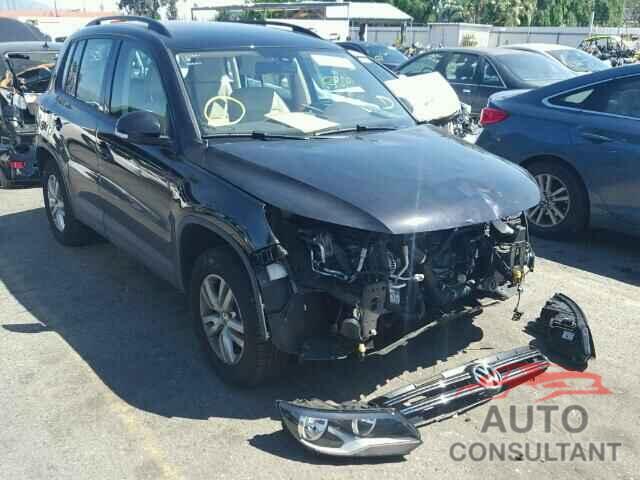 VOLKSWAGEN TIGUAN 2016 - WVGAV7AXXGW578023