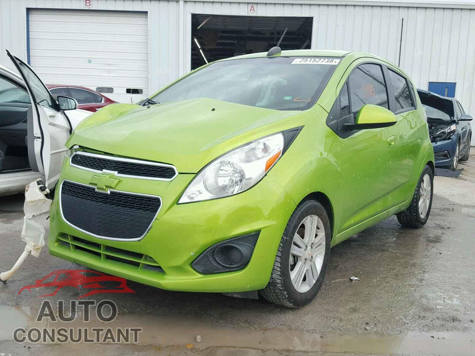 CHEVROLET SPARK 2015 - KL8CB6S93FC711729