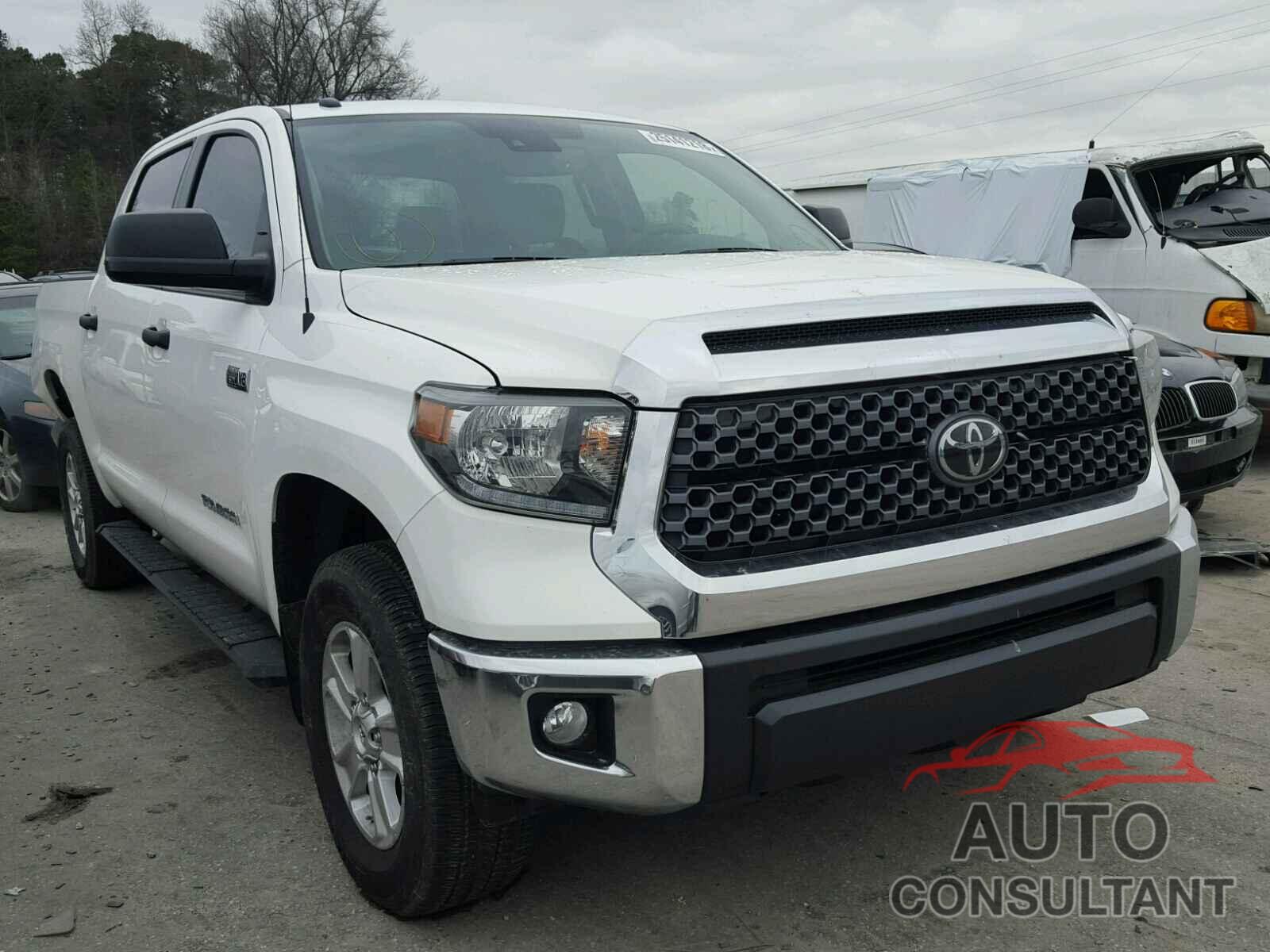 TOYOTA TUNDRA 2018 - 5TFDW5F16JX693484