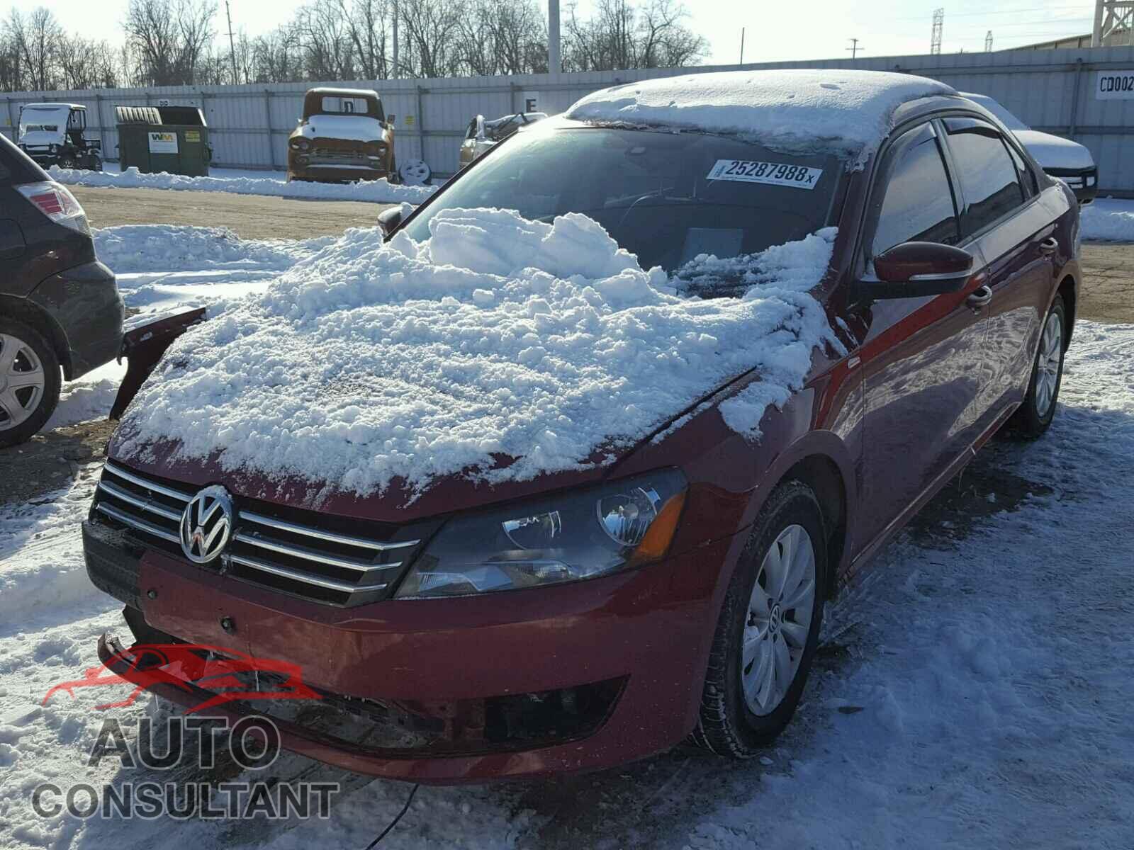 VOLKSWAGEN PASSAT 2015 - 1VWAT7A30FC101055