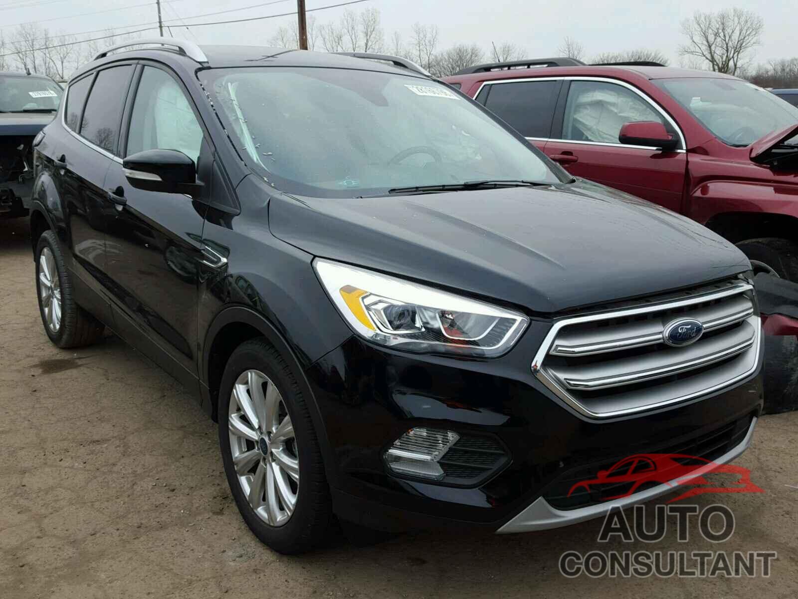 FORD ESCAPE 2017 - 1FMCU0JD1HUC63715