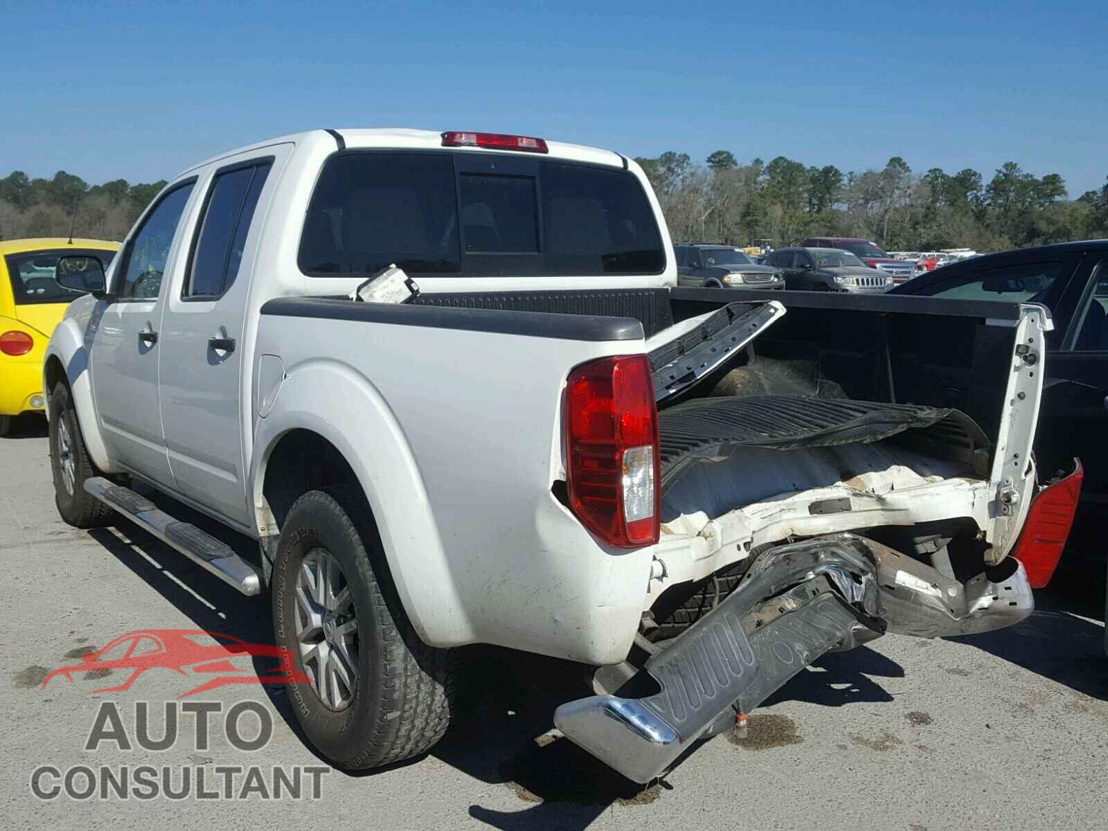 NISSAN FRONTIER 2015 - 1N6AD0EV7FN740635