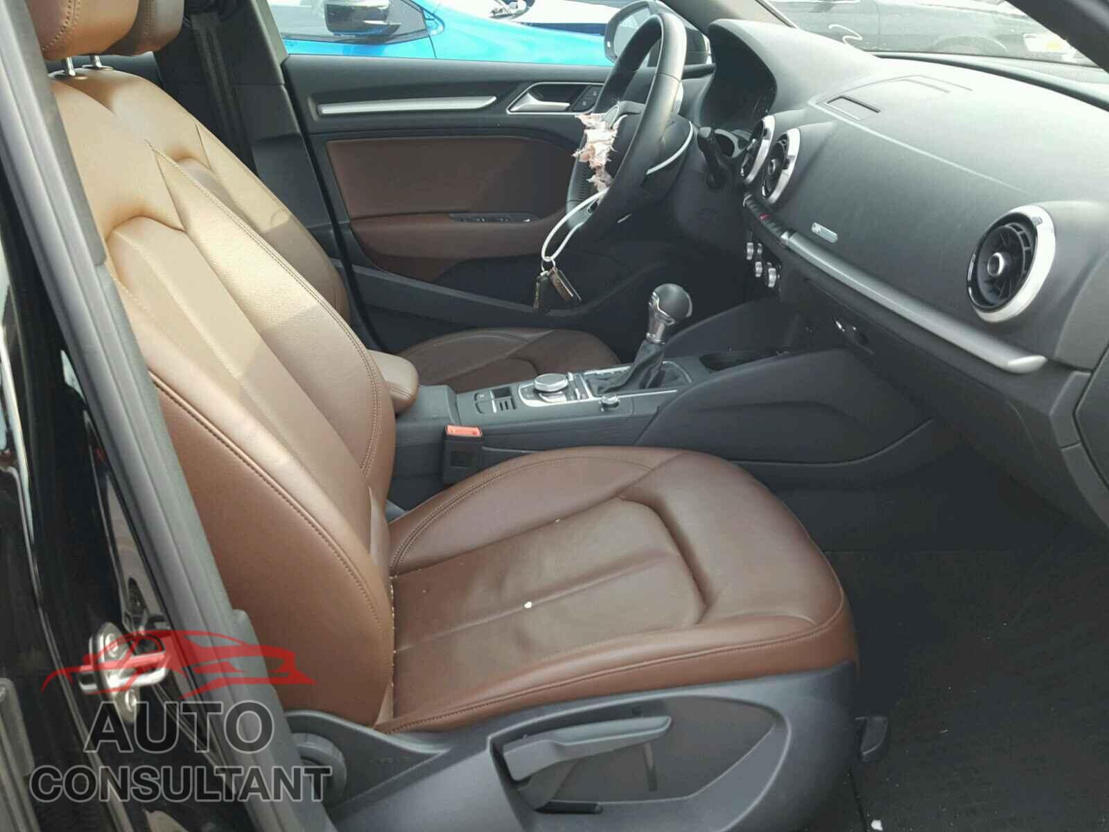 AUDI A3 2017 - WAUAUGFF5H1044091