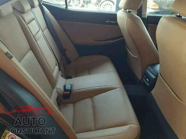 LEXUS IS250 2015 - JTHBF1D26F5069732