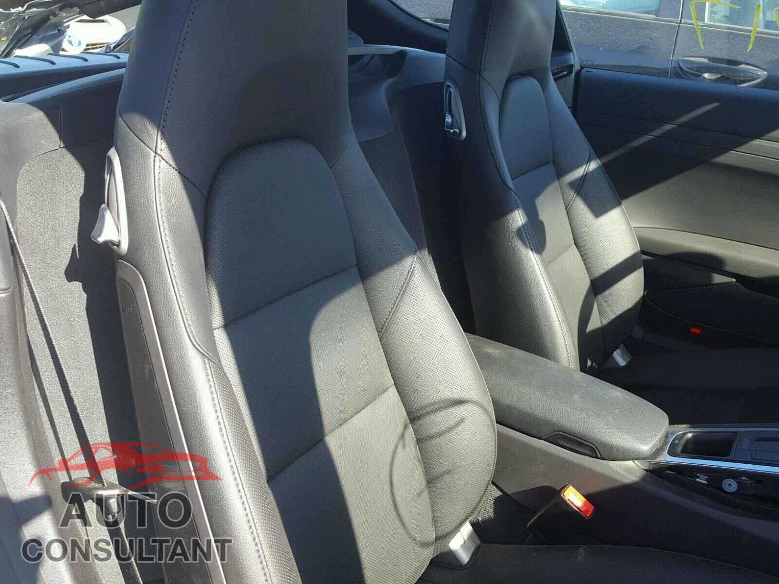 PORSCHE CAYMAN 2017 - WP0AA2A87HS270117