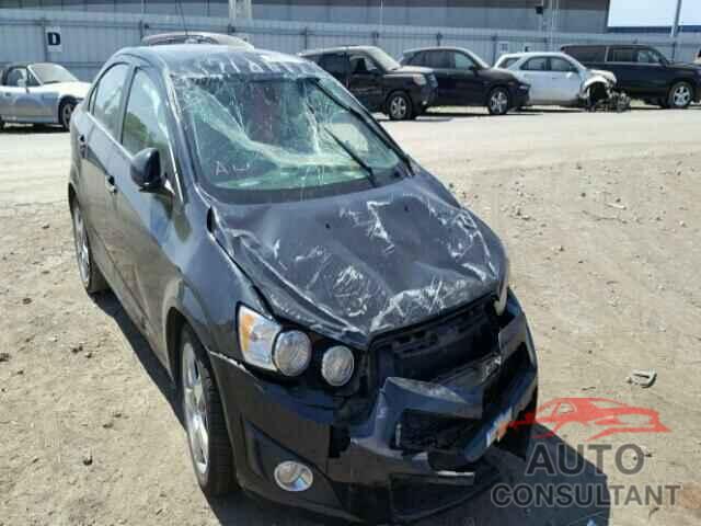 CHEVROLET SONIC 2015 - 1G1JE5SBXF4186528