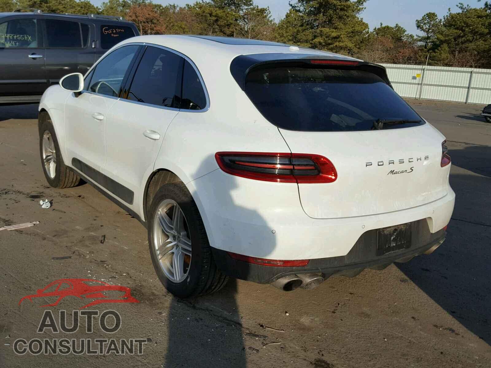 PORSCHE MACAN 2016 - WP1AB2A52GLB40613