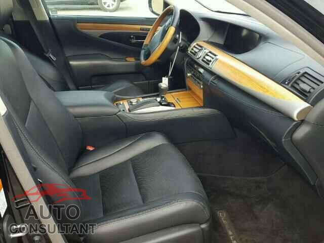 LEXUS LS600 2015 - JTHDU1EF2F5019121