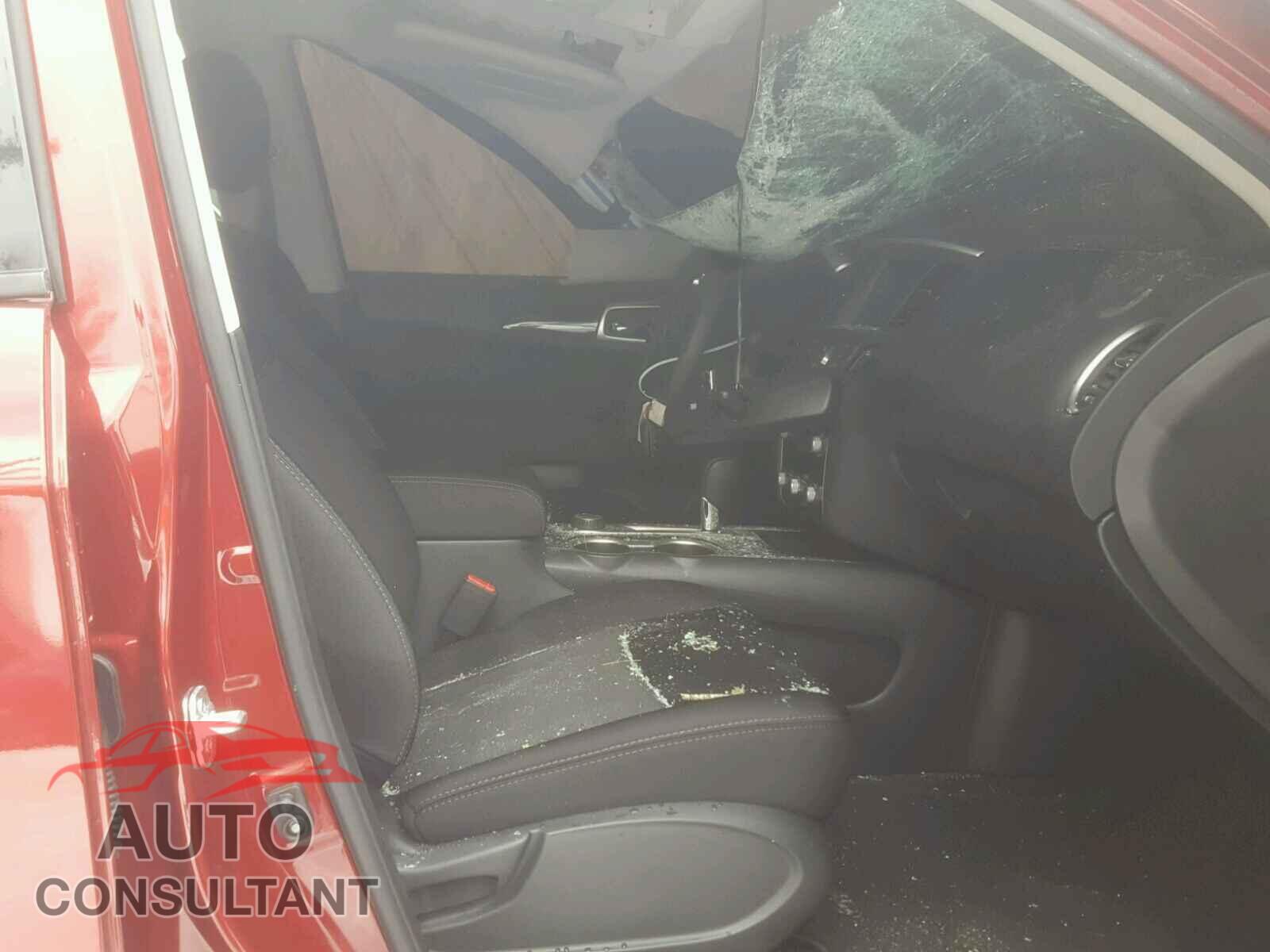 NISSAN PATHFINDER 2017 - 5N1DR2MM4HC644283