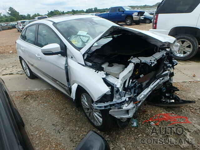 FORD FOCUS 2015 - 1FADP3J22FL281049
