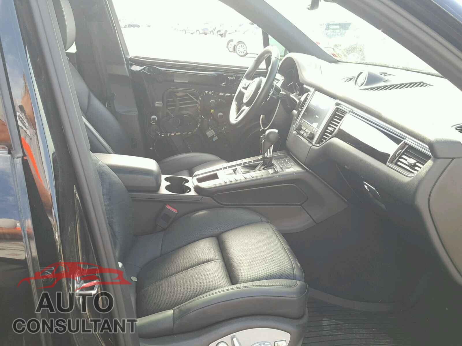 PORSCHE MACAN 2017 - WP1AA2A56HLB05268