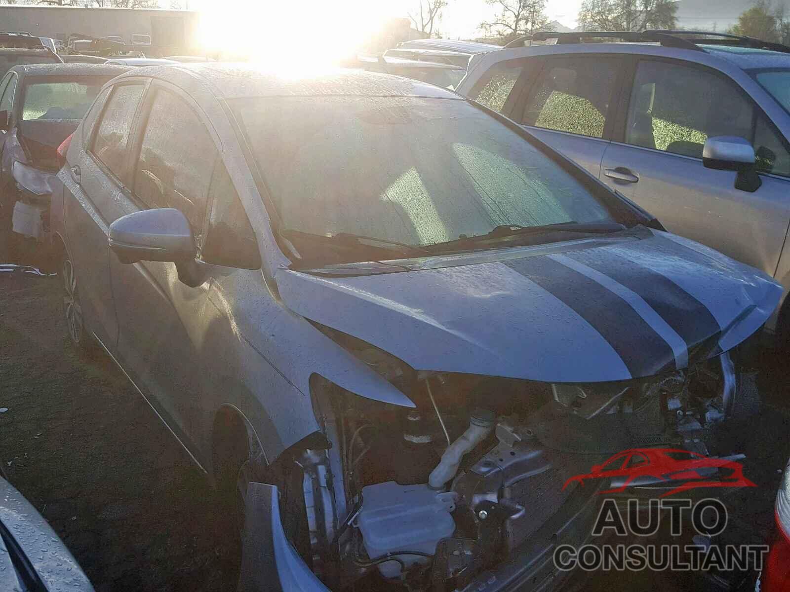 HONDA FIT 2017 - 4T1B11HK1KU237640