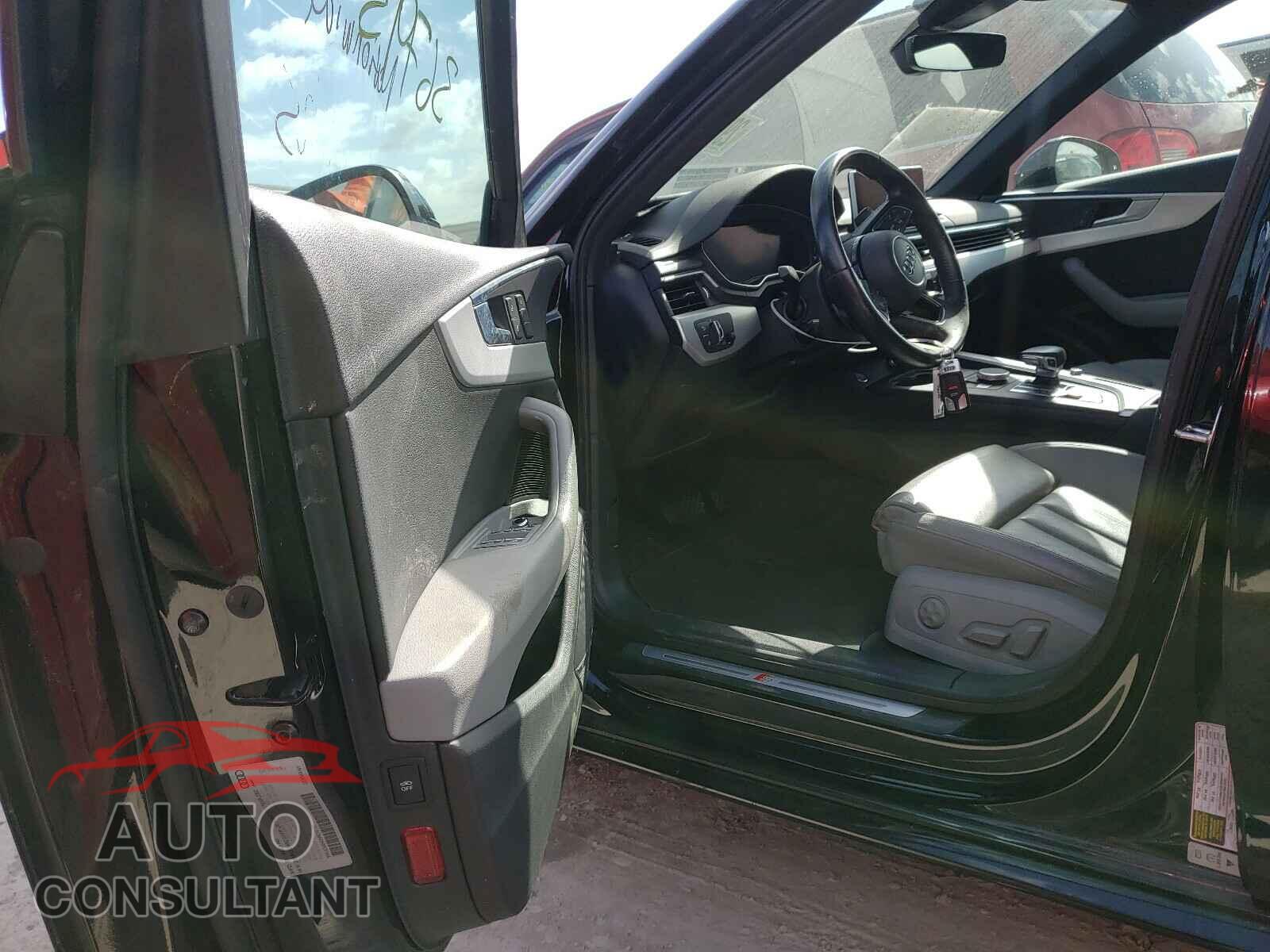 AUDI A4 2017 - WAULNAF40HN015737