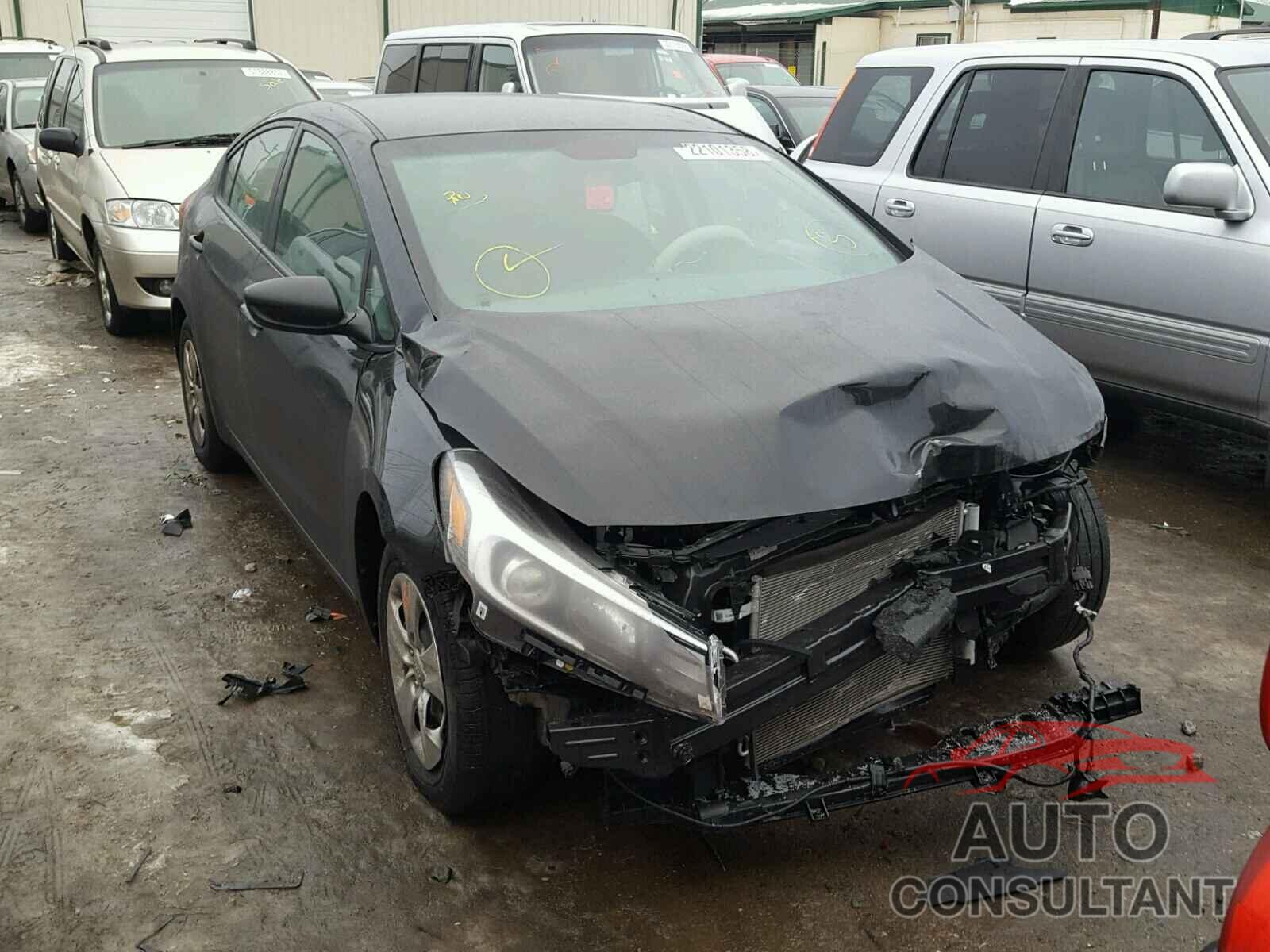 KIA FORTE 2017 - 3KPFK4A70HE126143