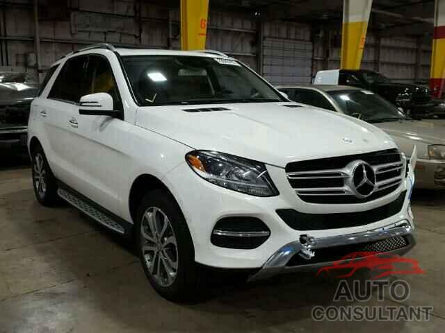 MERCEDES-BENZ GLE350 2017 - 4JGDA5HB3HA823122