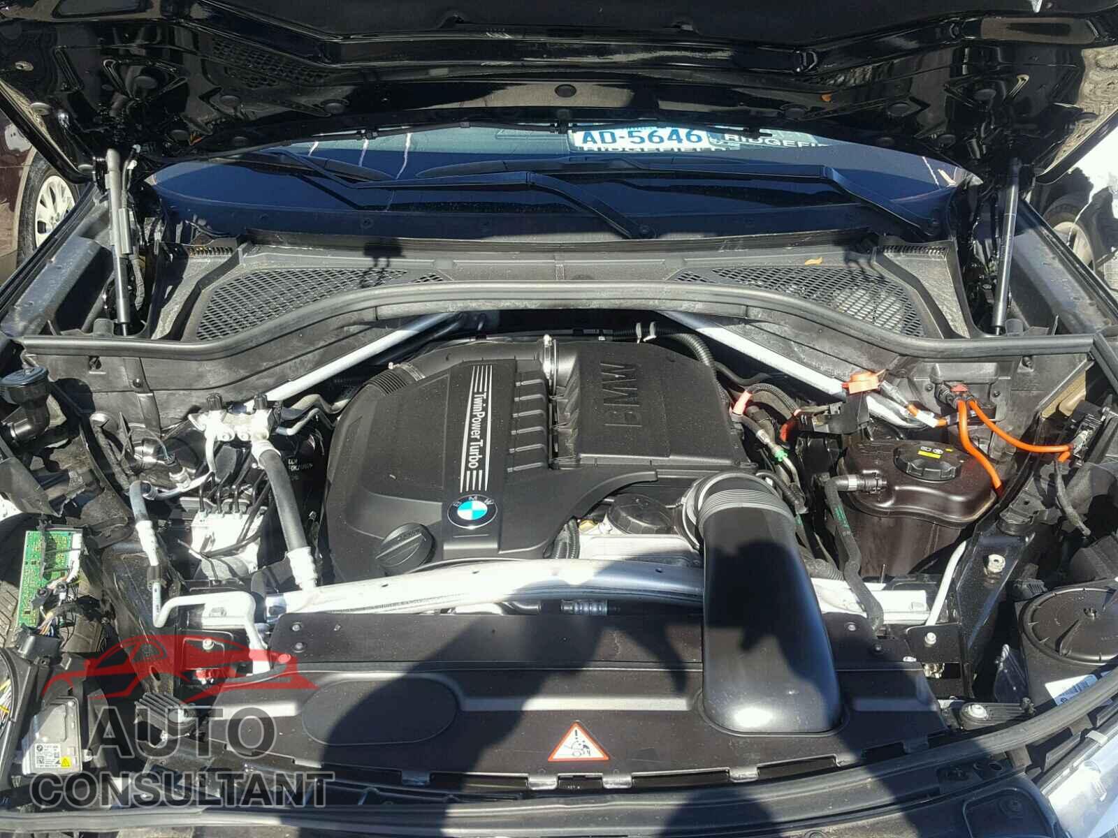 BMW X5 2015 - 5UXKR0C56F0K71786