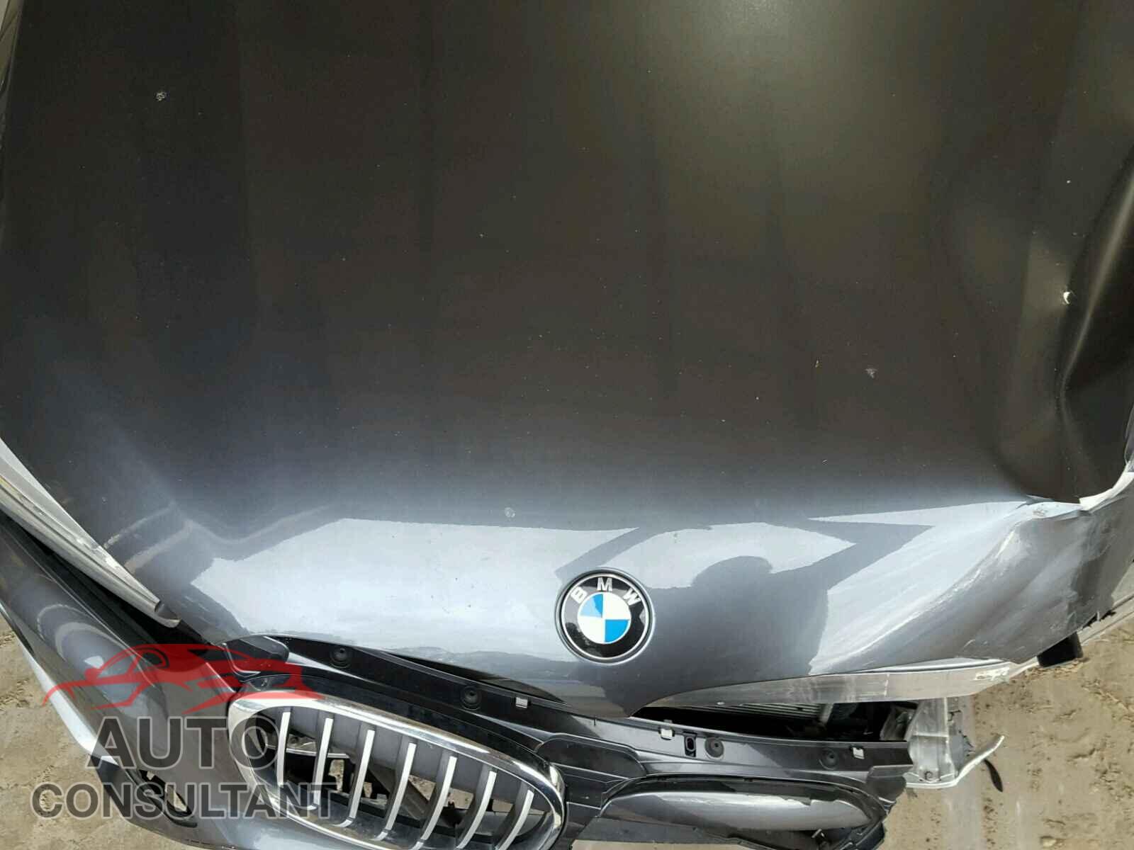 BMW X1 2016 - WBXHT3C30GP888187
