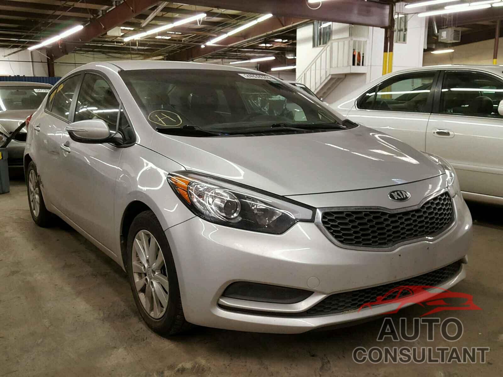 KIA FORTE 2016 - KNAFX4A62G5552786