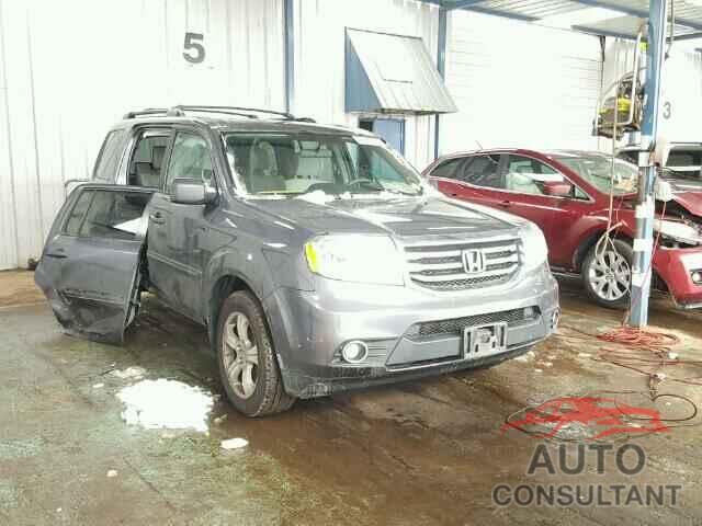 HONDA PILOT 2015 - 5FNYF4H44FB030466