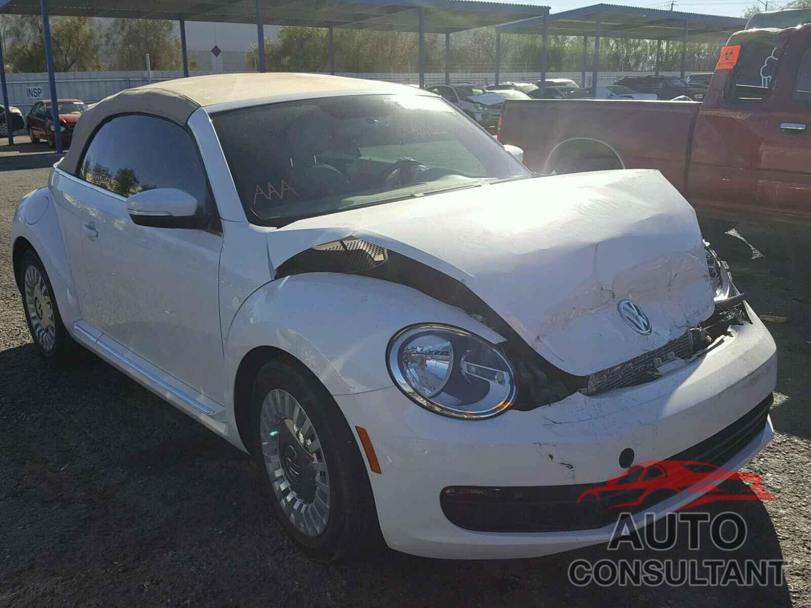 VOLKSWAGEN BEETLE 2015 - 3VW517AT1FM812544