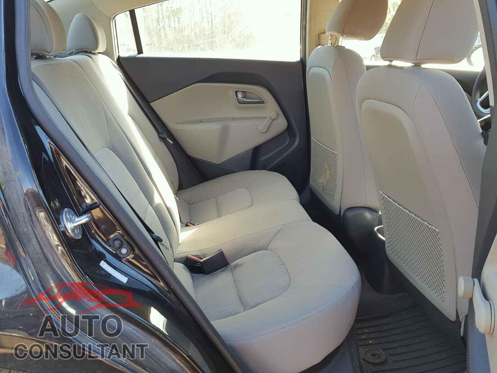 KIA RIO 2017 - KNADM4A36H6058108
