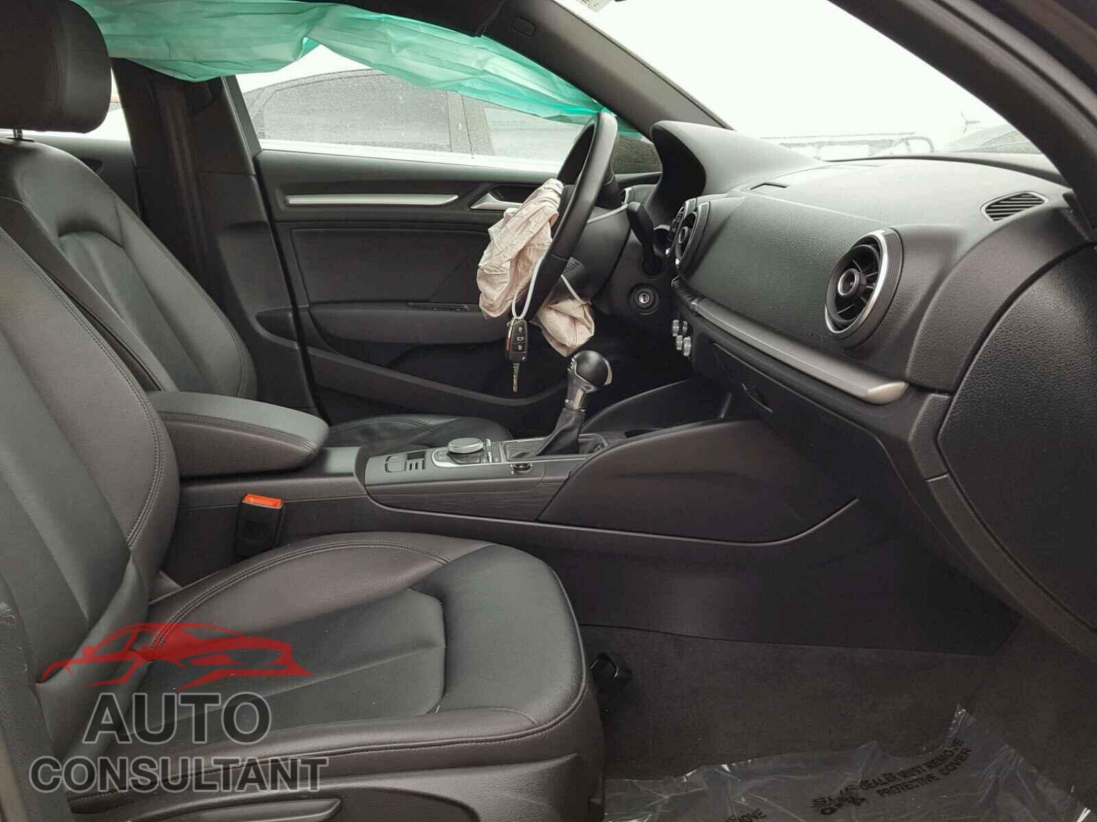 AUDI A3 2015 - WAUACGFF9F1039976