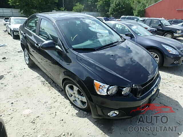 CHEVROLET SONIC 2015 - 1G1JE5SB2F4165852