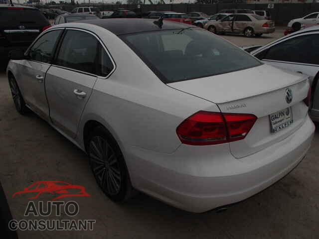 VOLKSWAGEN PASSAT 2015 - 1VWBT7A34FC013713