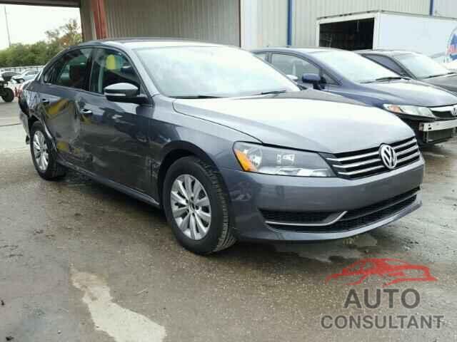 VOLKSWAGEN PASSAT 2013 - 1VWAP7A32DC075494