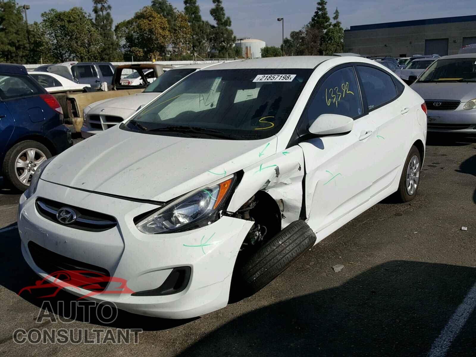 HYUNDAI ACCENT 2015 - KMHCT4AE2FU854409