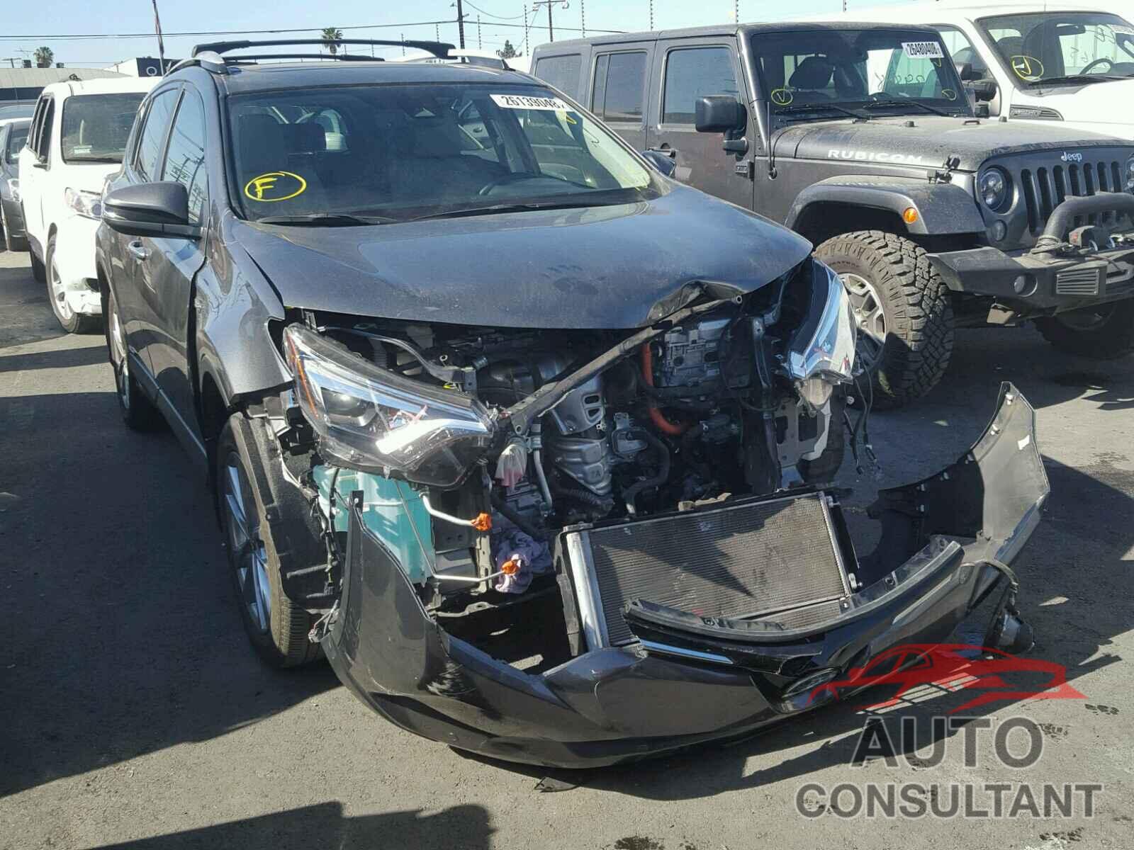 TOYOTA RAV4 2016 - JTMDJREVXGD016085