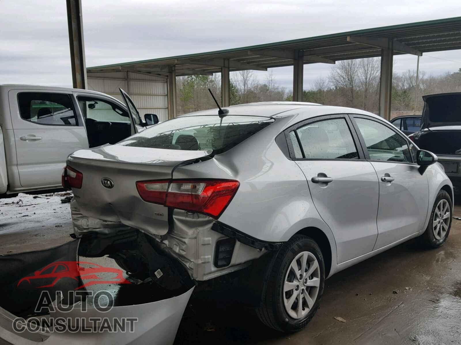 KIA RIO 2017 - KNADM4A3XH6013513