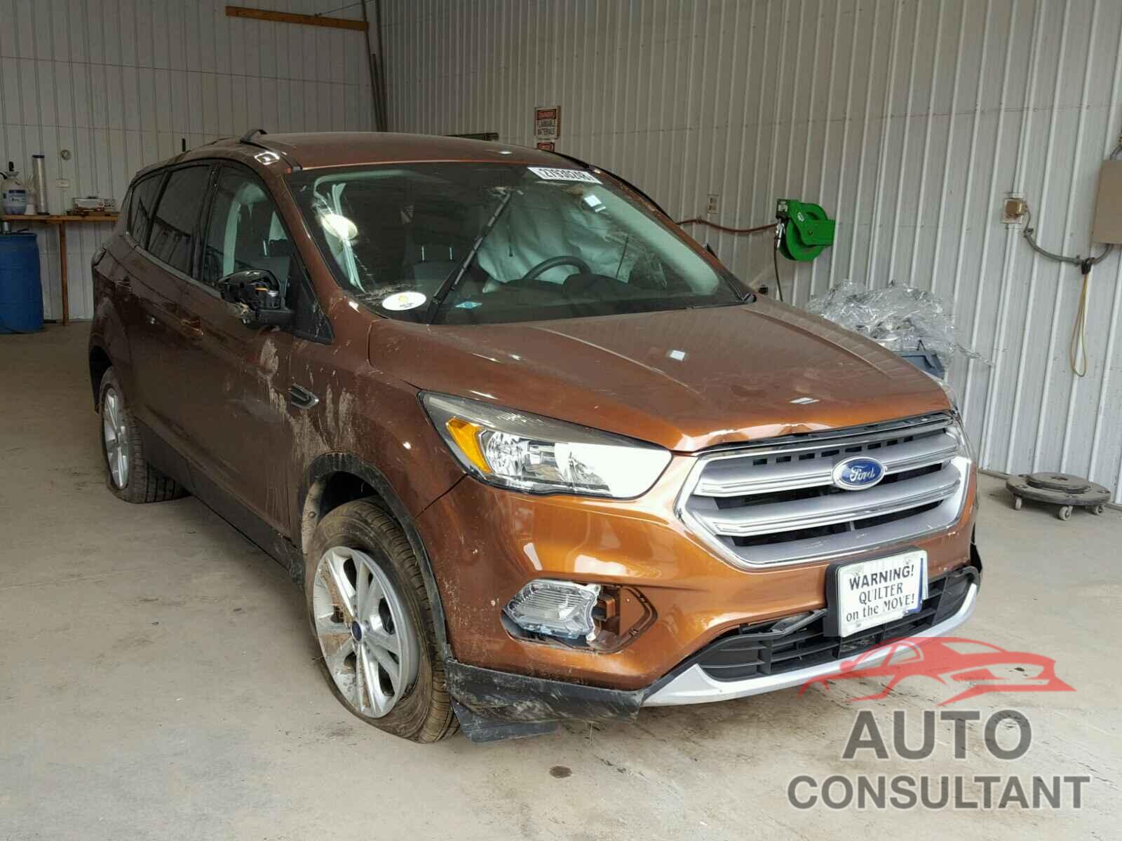 FORD ESCAPE 2017 - 1FMCU0G97HUC07832