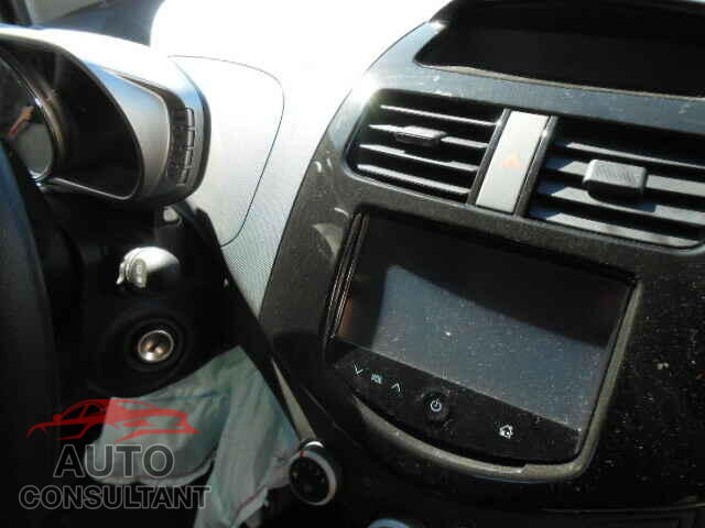 CHEVROLET SPARK 2015 - KL8CD6S99FC720994