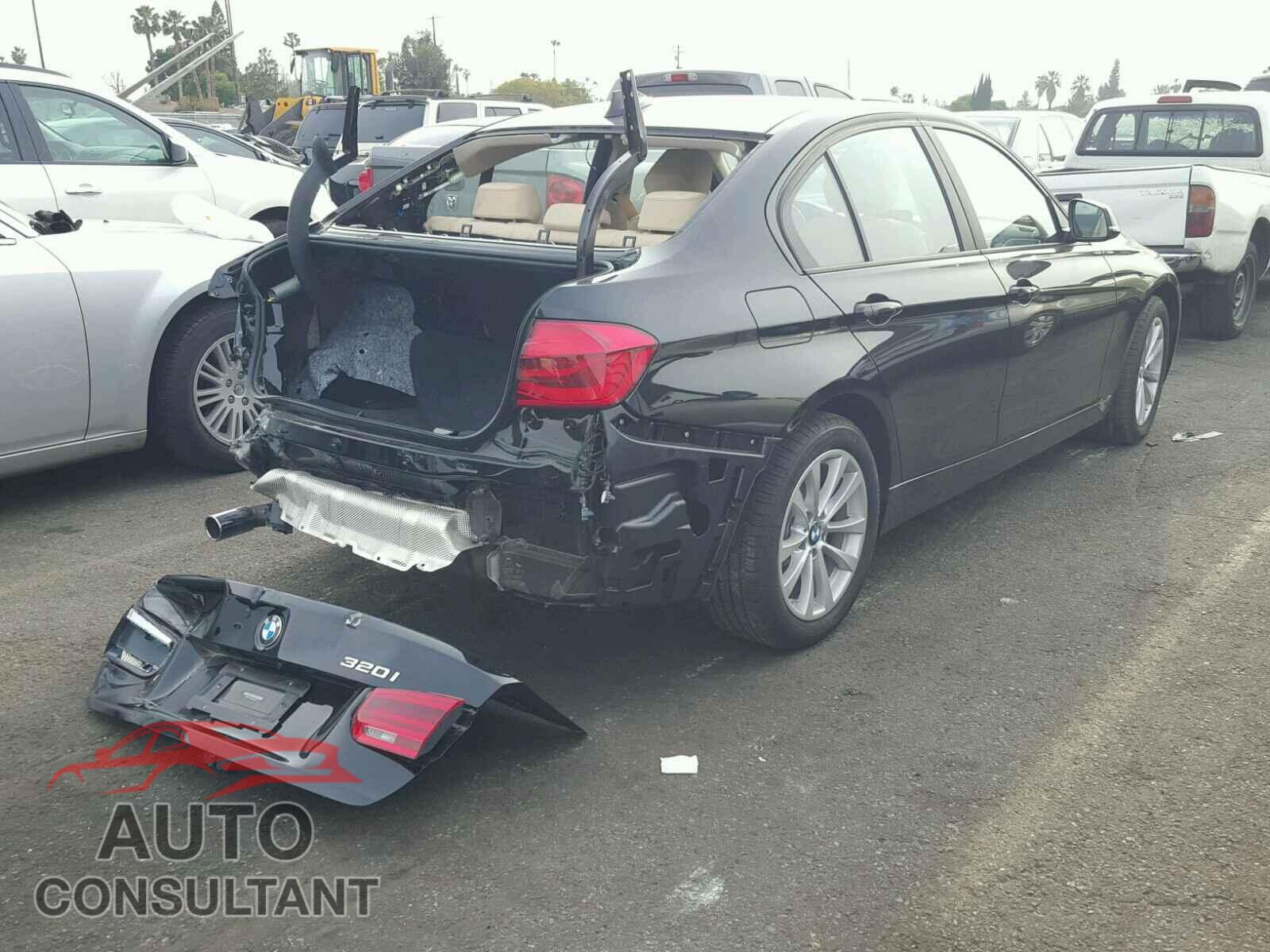 BMW 3 SERIES 2017 - WBA8A9C30HAC99893