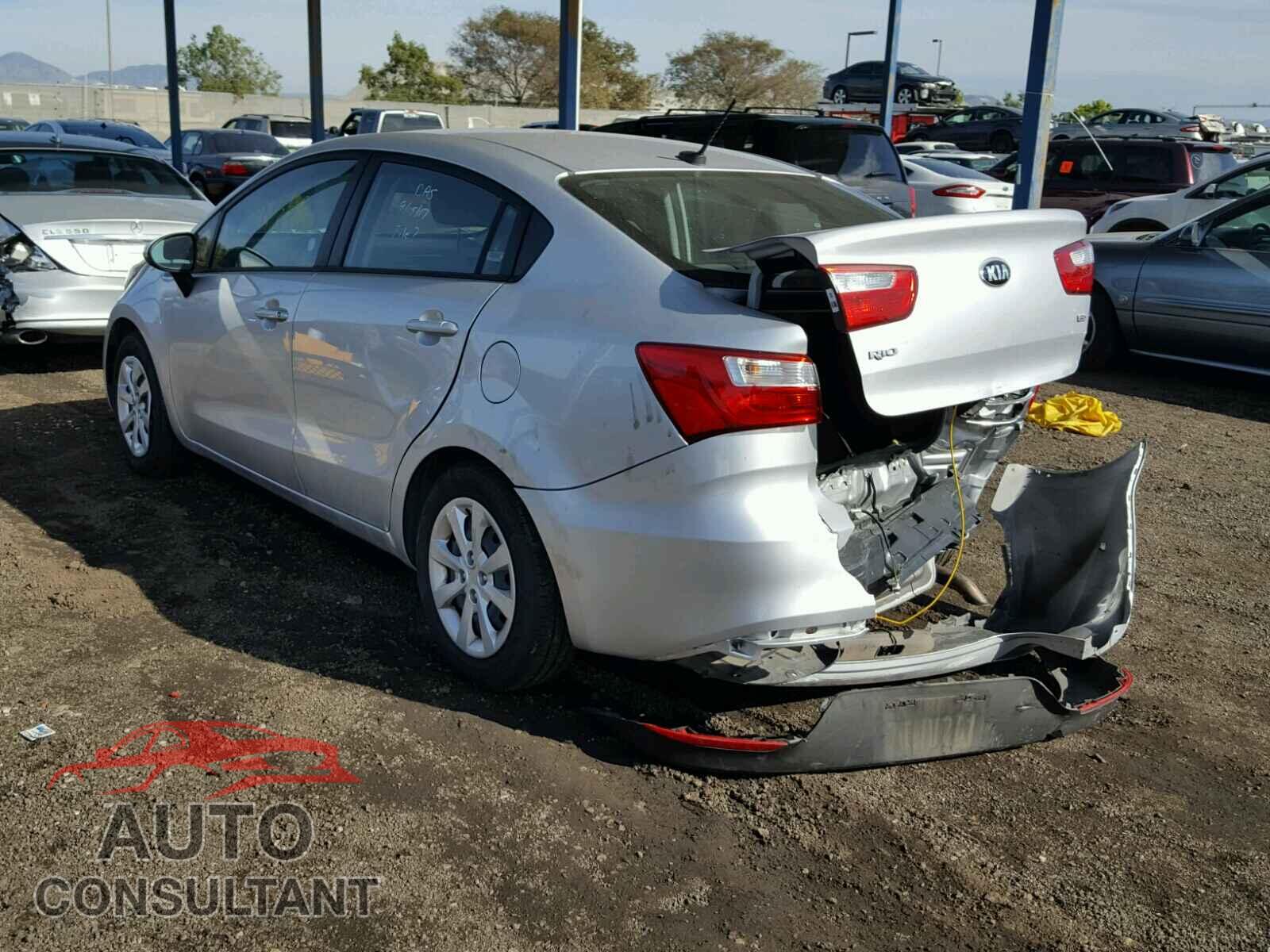 KIA RIO 2017 - KNADM4A3XH6039710