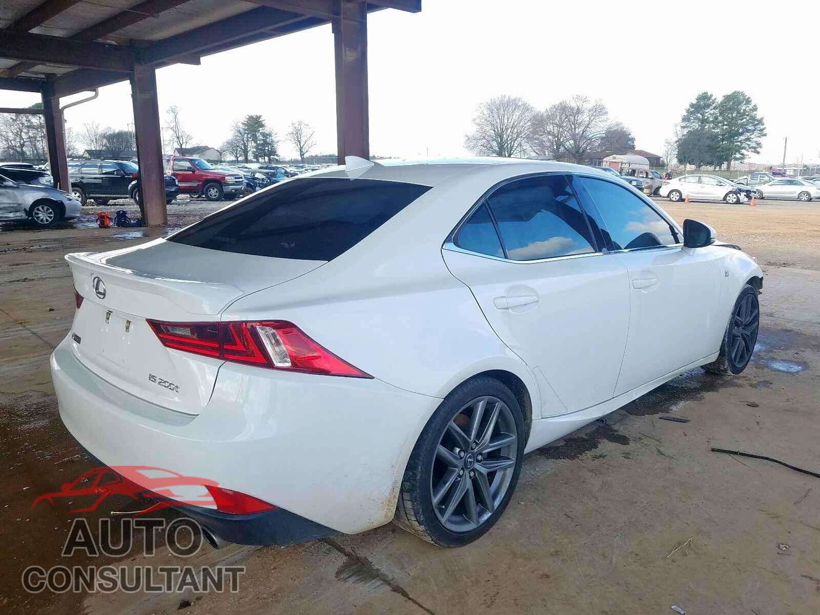 LEXUS IS 2016 - 5N1DR2MM6HC627940