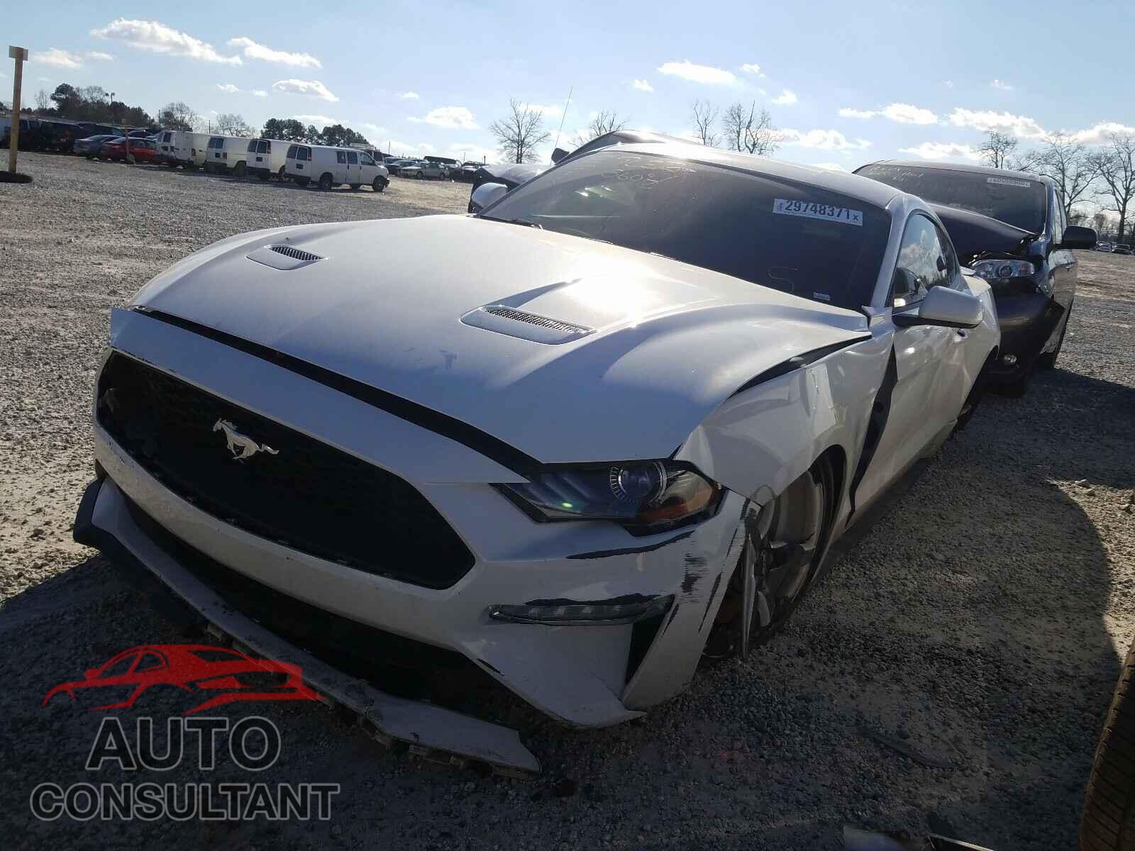 FORD MUSTANG 2018 - 1FA6P8TH0J5125693