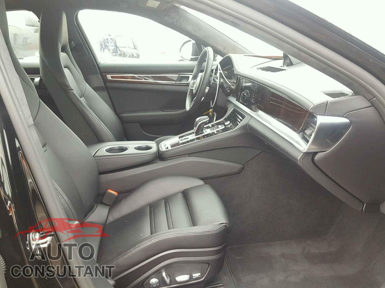 PORSCHE PANAMERA 2017 - WP0AF2A78HL151706