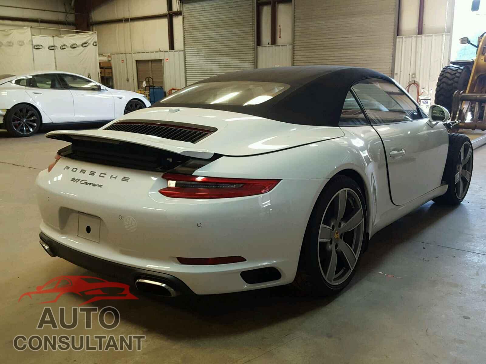 PORSCHE 911 2017 - WP0CA2A98HS142177