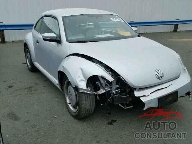 VOLKSWAGEN BEETLE 2015 - 3VWF17ATXFM603338