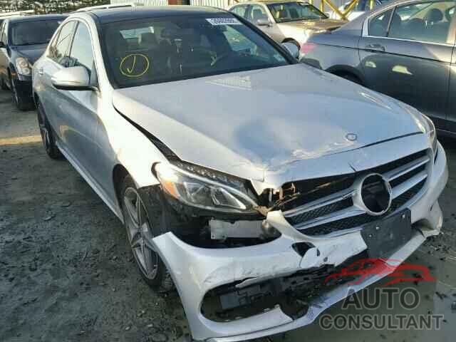 MERCEDES-BENZ C300 2015 - 55SWF4KB6FU038873