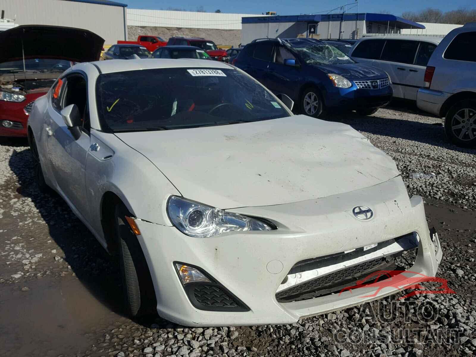 TOYOTA SCION 2015 - JF1ZNAA19F8703599