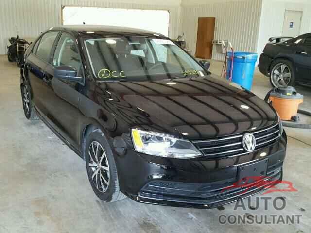 VOLKSWAGEN JETTA 2016 - 3VWD67AJ4GM292286